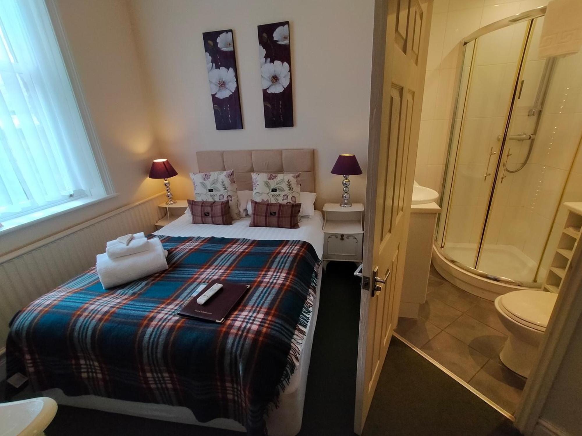 Arden House Hotel Harrogate Exterior photo